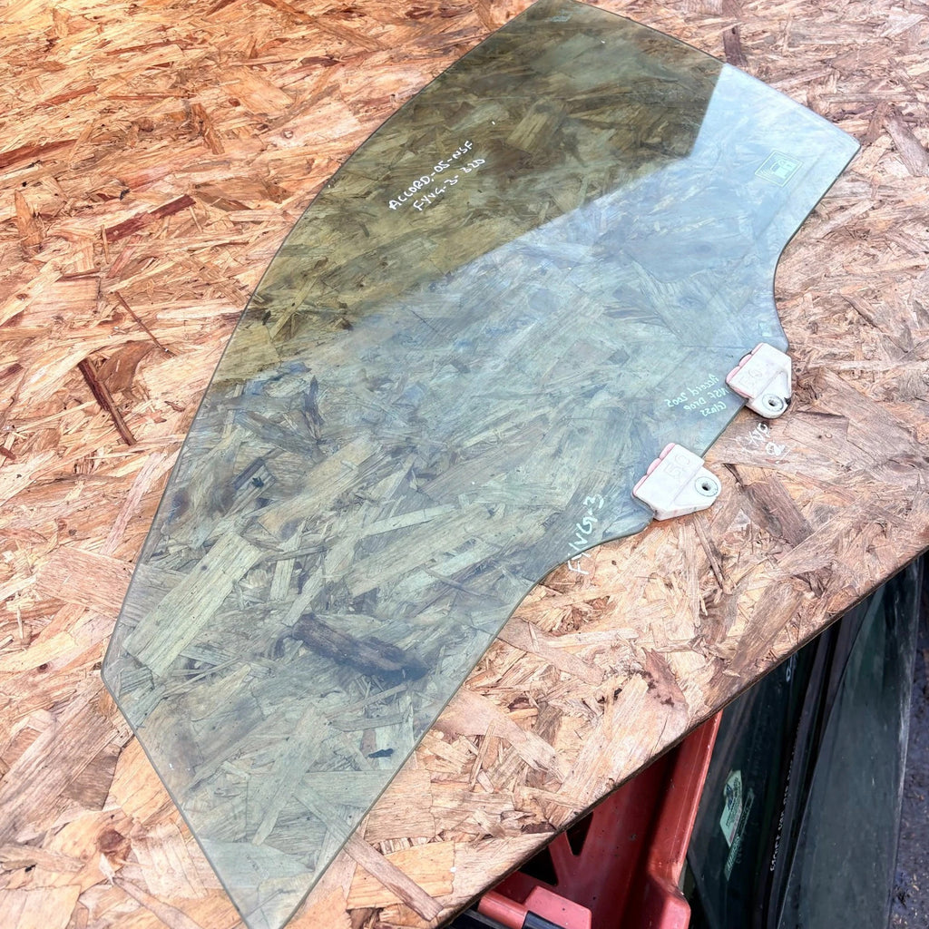 HONDA ACCORD Front Left Passenger Door Window Glass 2005