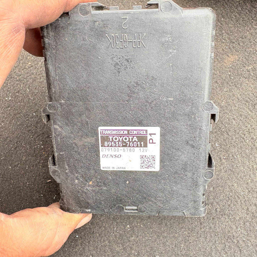 Toyota Prius Mk3 2009-2015 Transmission Control Module 8953576011