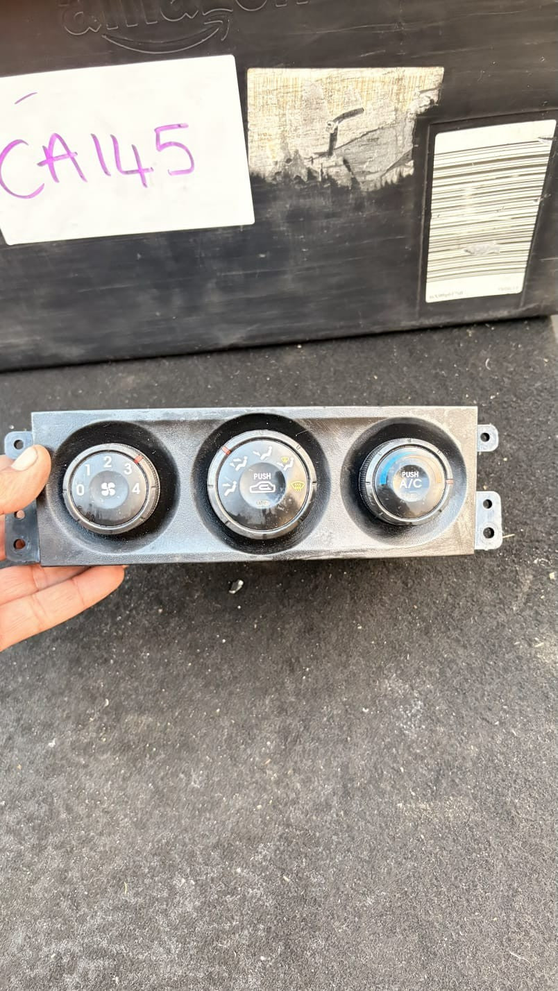 Kia Sorento Mk1 JC 2002-2006 Manual Heater AC Climate Panel 97250-3E500 RHD