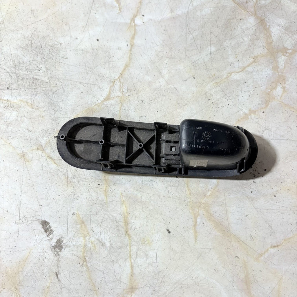 Vauxhall Movano 1997-2004 Dash Clipboard Trim Document Clip 7700351883