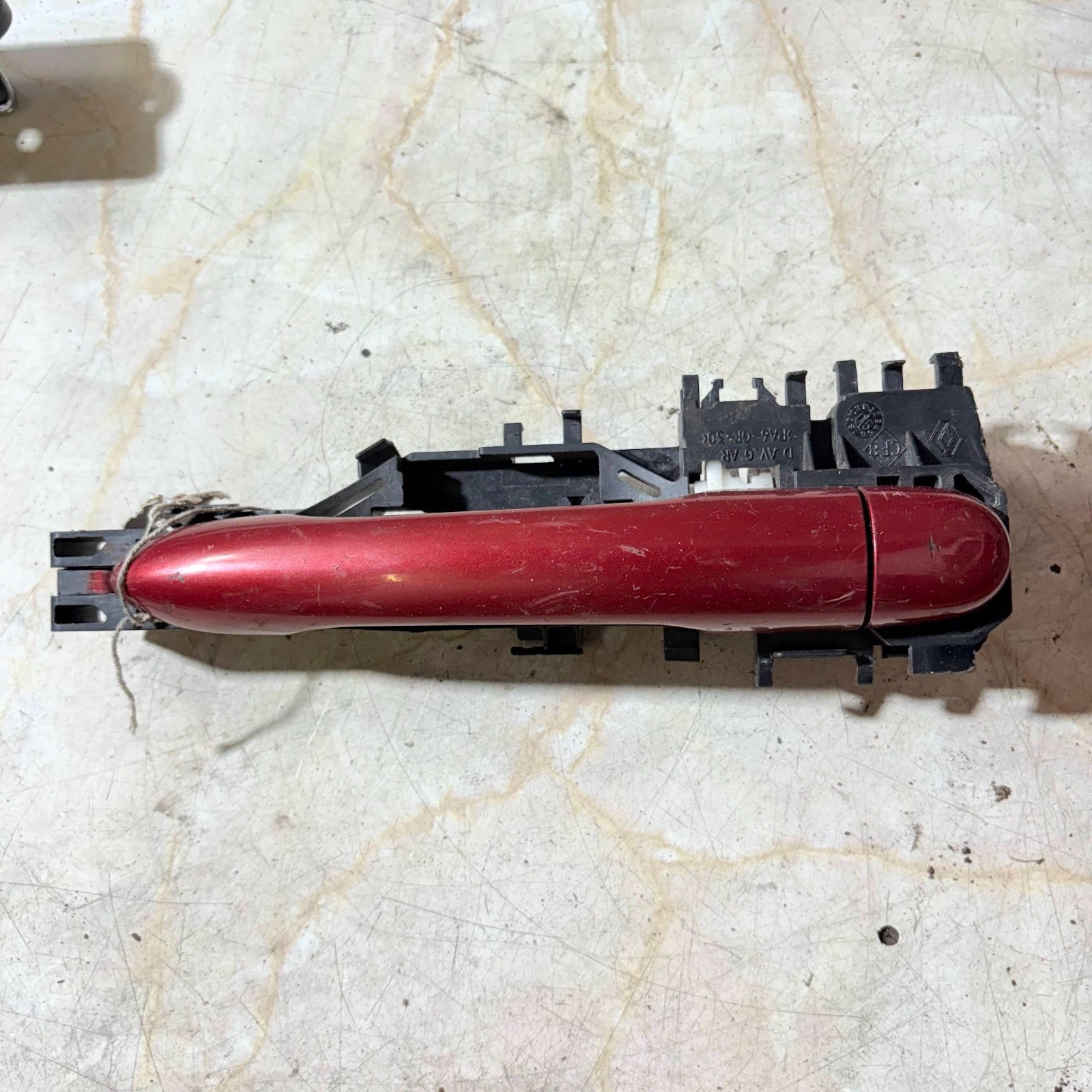 RENAULT Scenic 2 (2003-2010) External Door Handle in Red