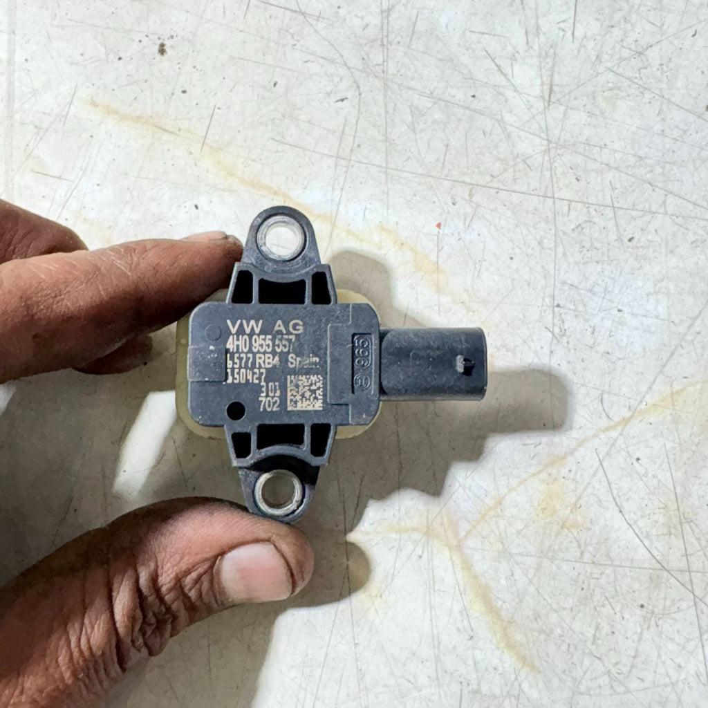 Skoda Fabia 2007-2014 Right Airbag Crash Impact Sensor 4H0955557