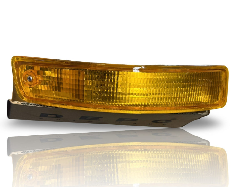 INDICATOR LIGHT BLINKER LAMP RIGHT FRONT DEPO 212-1661R-AE I NEW OE REPLACEMENT