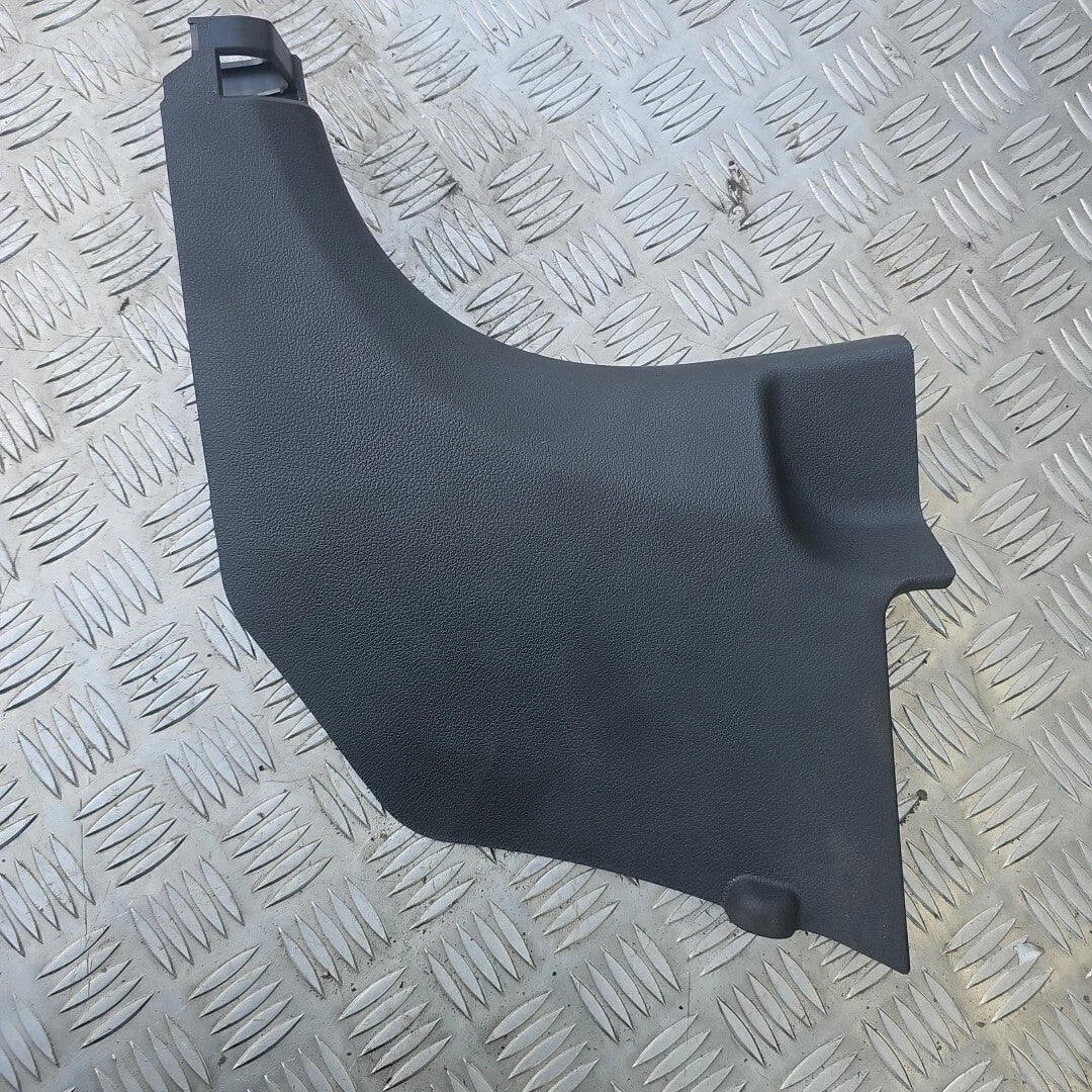 Hyundai Tucson TL 2017 Left front Foot area side trim 85825-D7900TRY