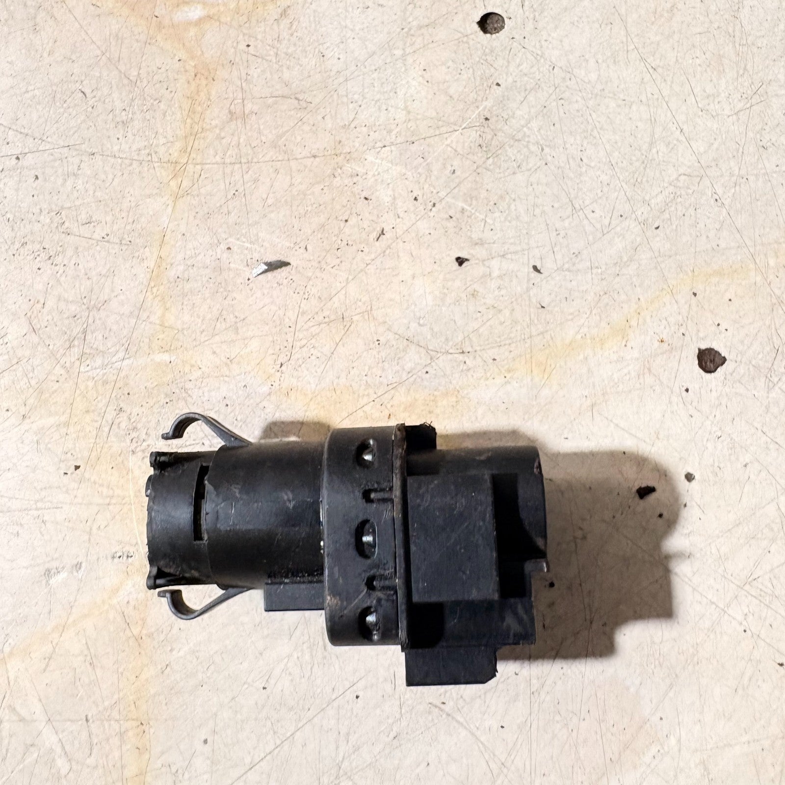 FORD C-MAX BRAKE LIGHT SWITCH 3M5T-13480-AC 2006-2010