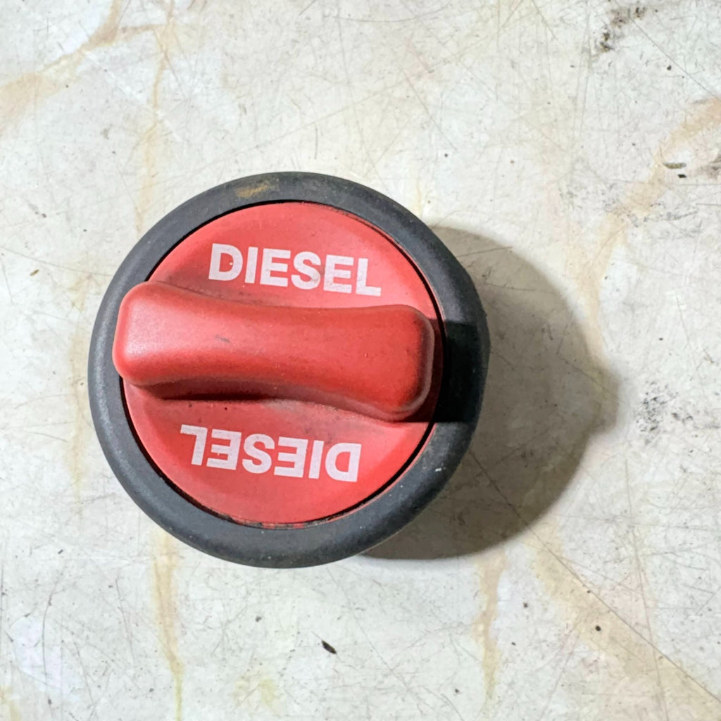 Mercedes W169 W211 Diesel Fuel Filler Cap Tank Cap Red A2204700705