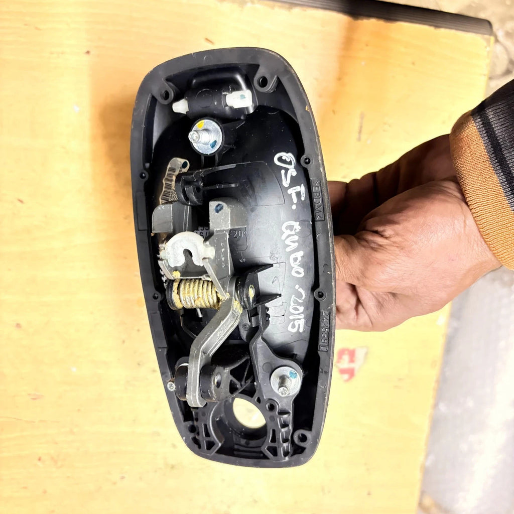 Fiat Qubo 2008-2017 Front Right Exterior Door Handle Driver Side OSF 242559C