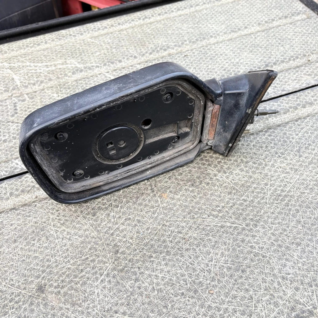Mitsubishi Cordia 1985-1988 RH Right Door Wing Mirror Side View Black E201574