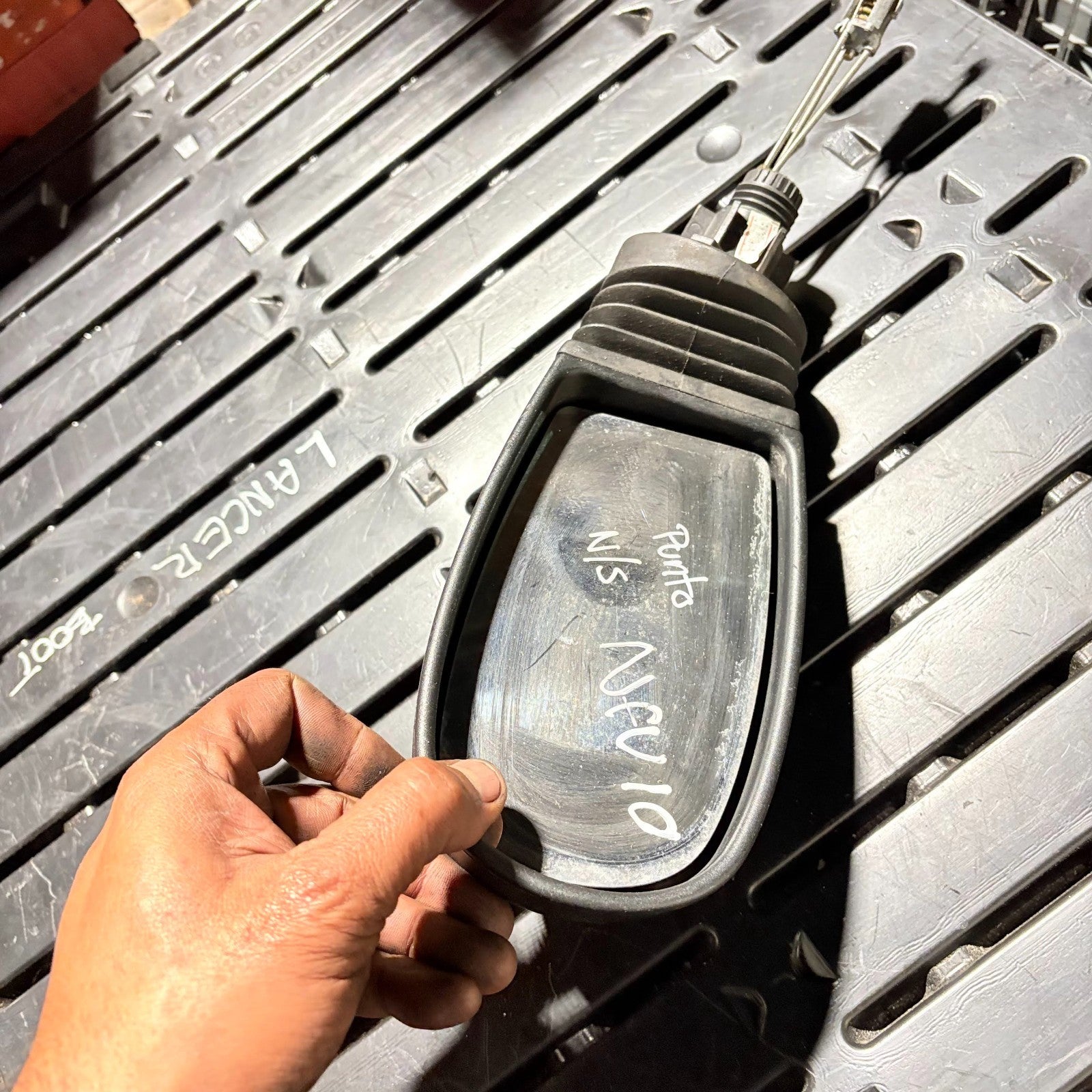 Fiat Punto 2005-2009 FRONT LEFT PASSENGER SIDE WING MIRROR BLACK 0157178