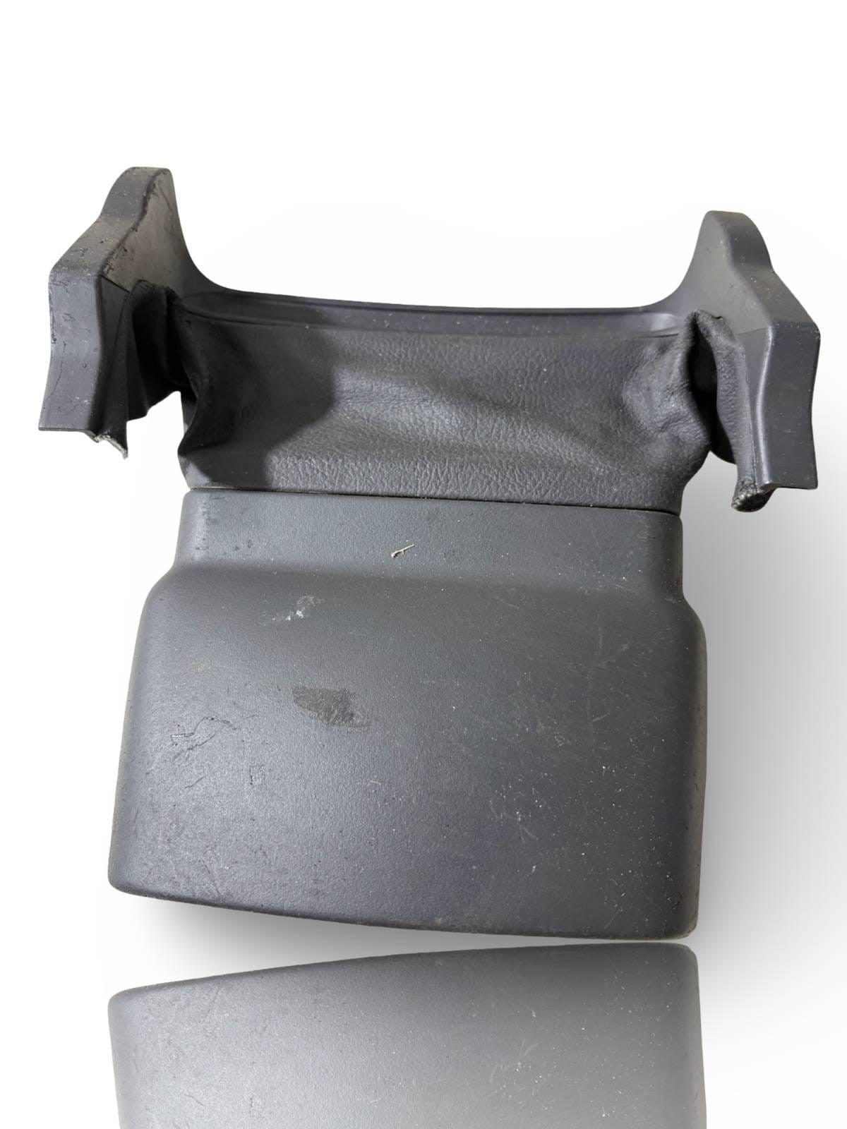 Audi A2 2003/2000-2005 1.4 TDI Steering column trim Cover 8Z0953515A