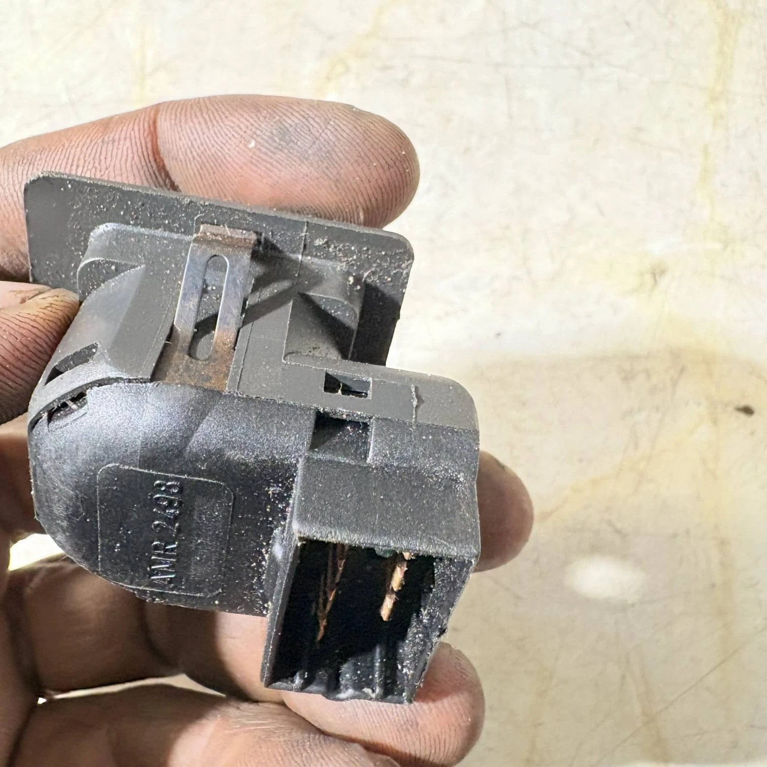 LR Discovery Mk2 Freelander FL1 Wing Mirror Control Switch NonFolding AMR2498