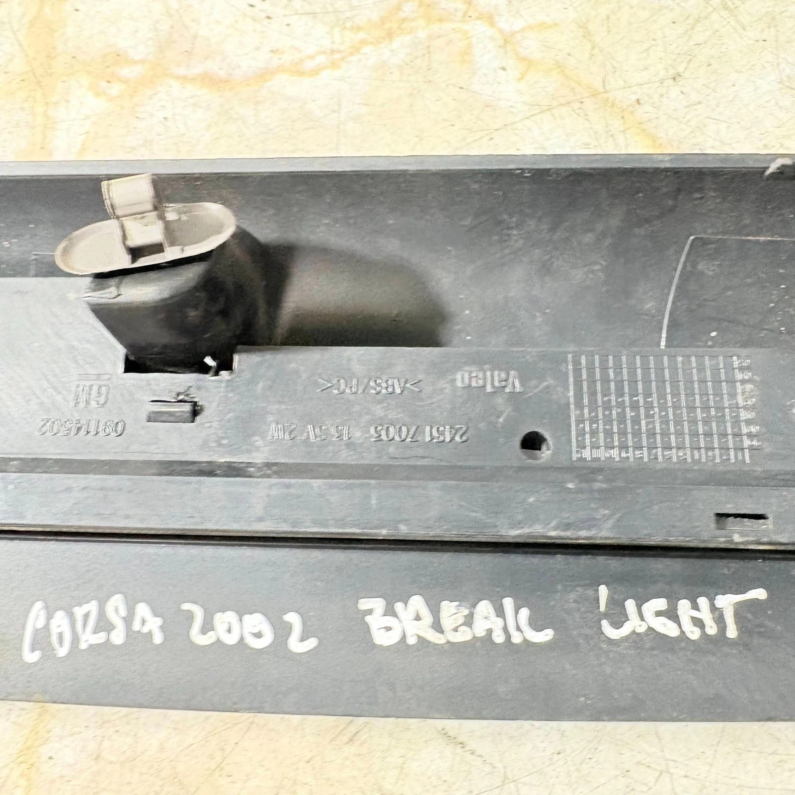 Vauxhall Corsa C 2000-2006 High Level 3rd Brake Stop Light 09114502