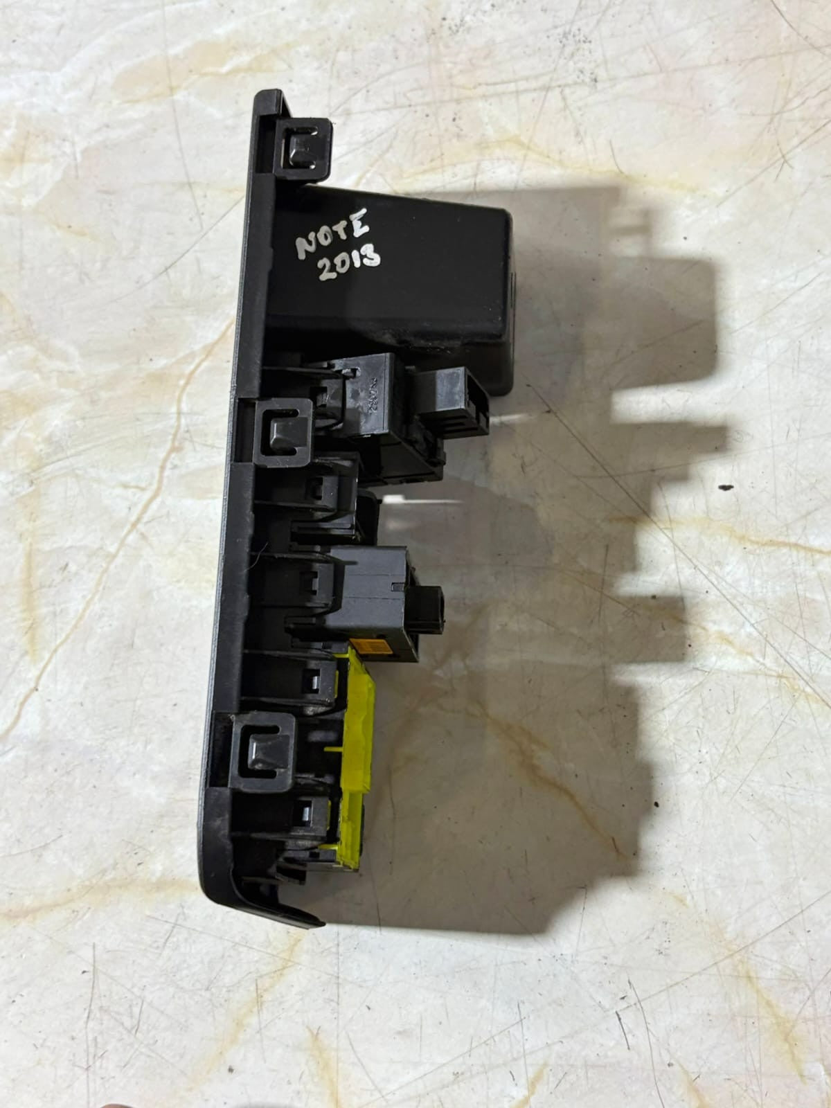 Nissan Note E11 2006-2013  ESP Headlight Mirror Switch Panel 68485-9U000