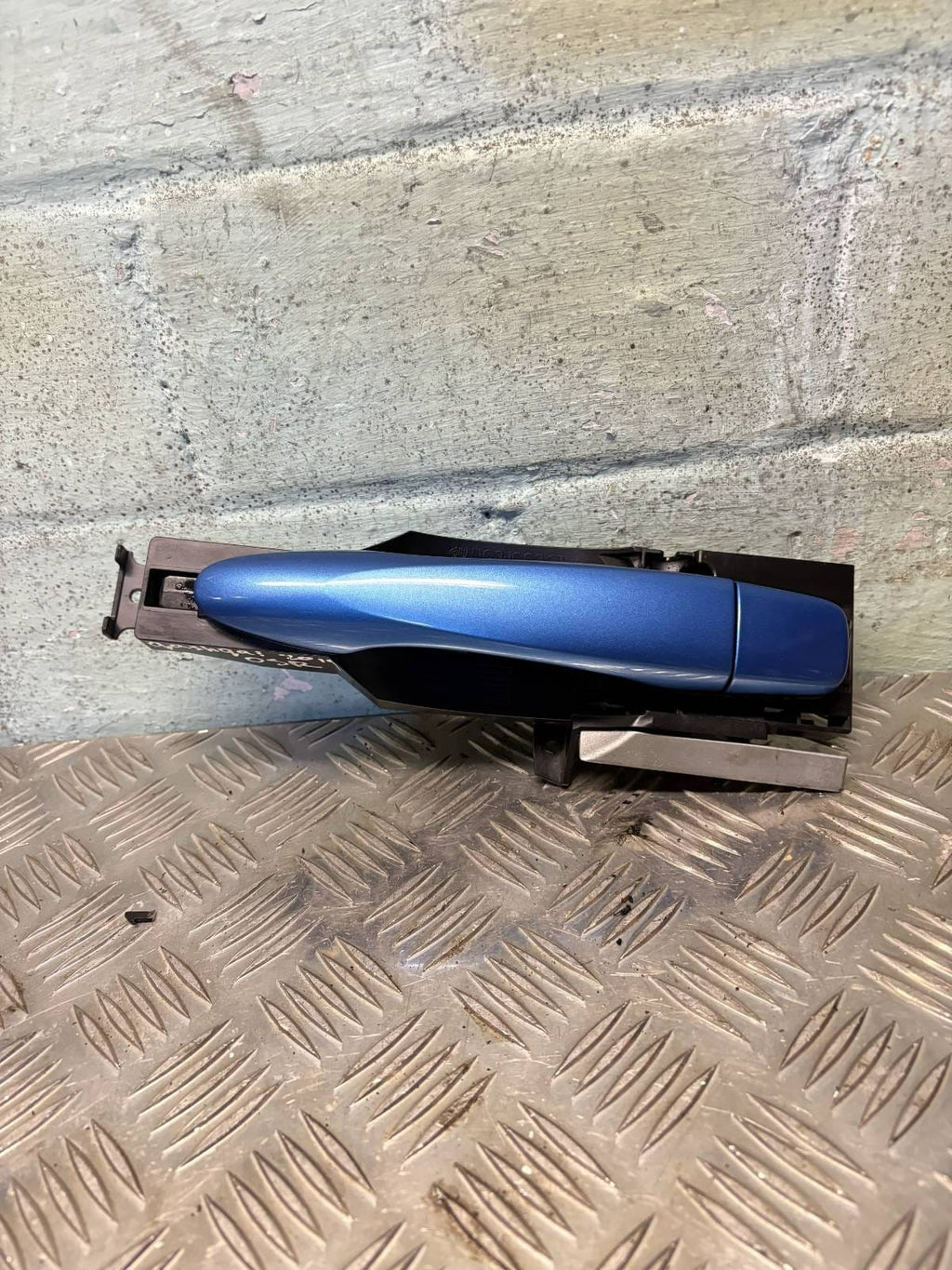 Ford B Max Right Driver O/S Rear Outer Door Handle P/C Nautical Blue 2019M