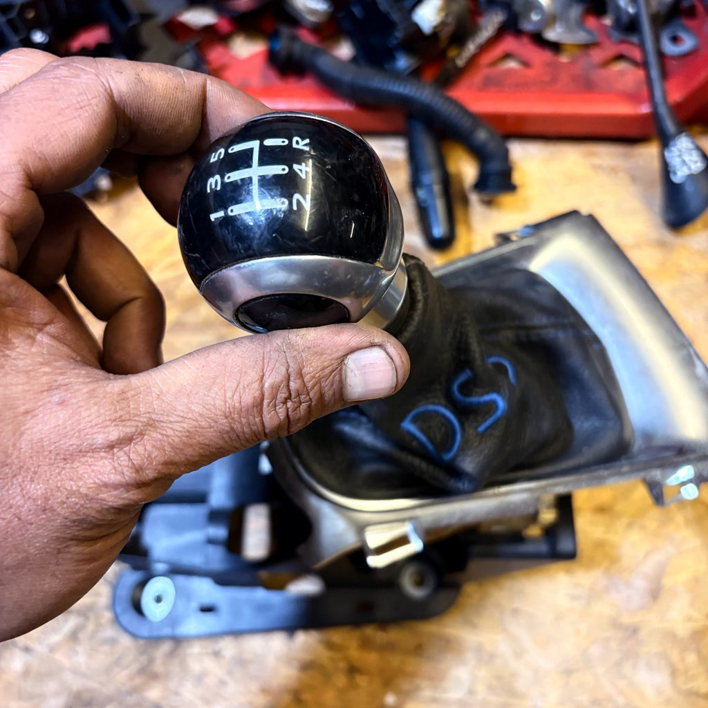 CITROEN DS3 2009-2020 GEARSTICK SHIFTER 5 Speed Manual 9837816580