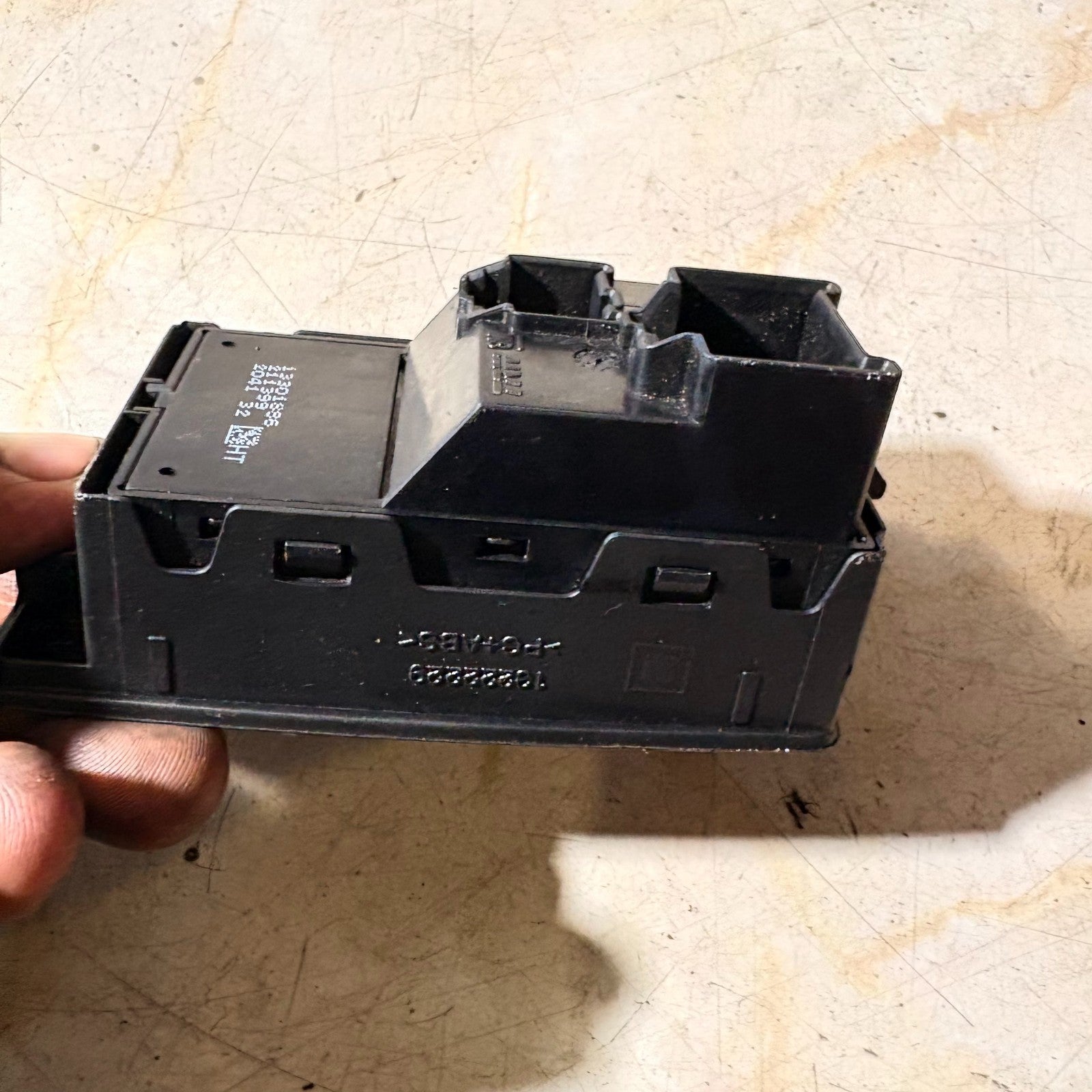 Vauxhall Insignia SRI Mk1 2008-2017 Passenger Front Left Window Switch