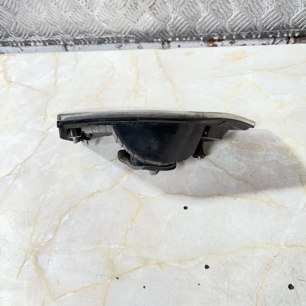 Mitsubishi Outlander 2007-2012 Mk2 Rear Inner Tailgate Light LH 8331A005