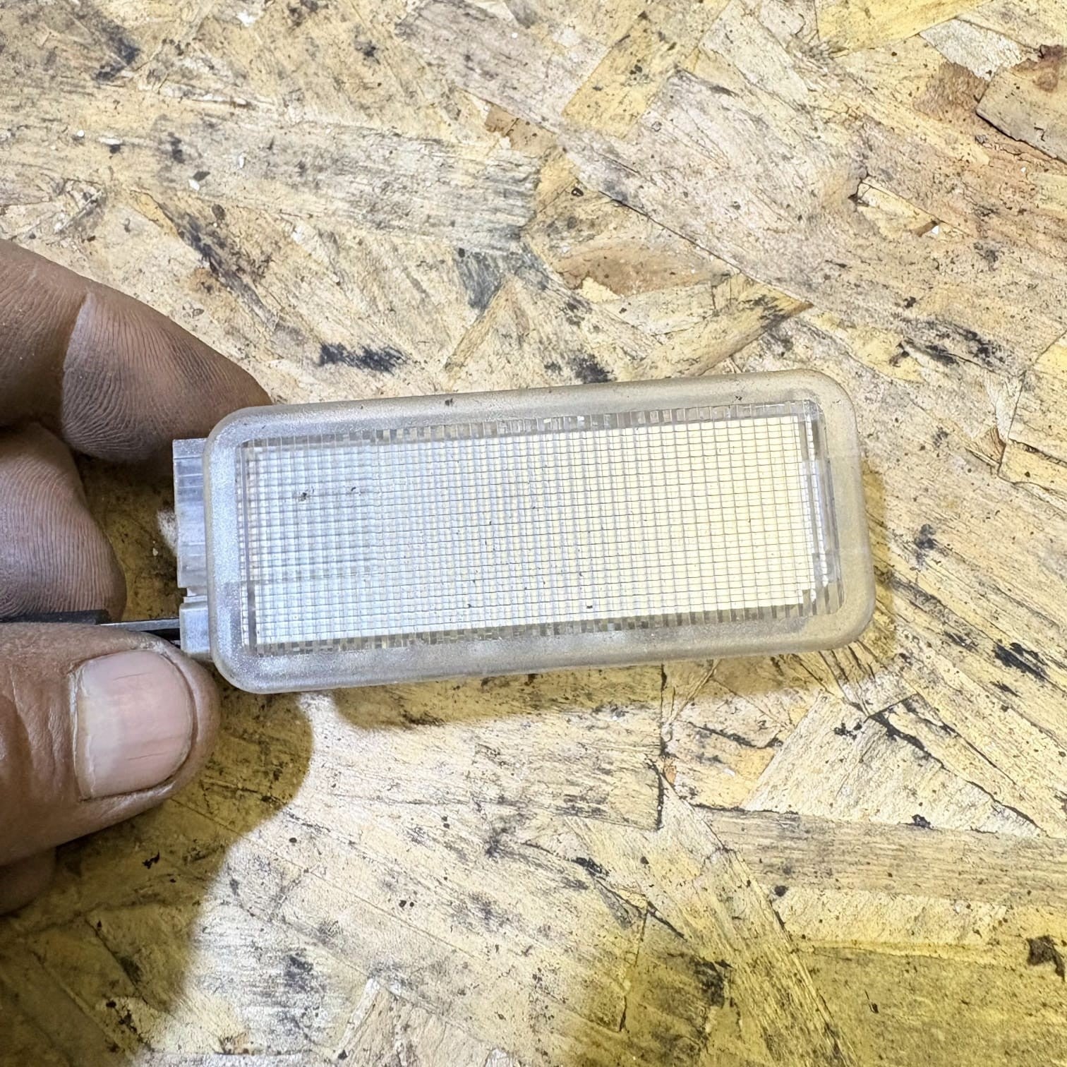Citroen DS5 HYbrid4 2011-2018 Glove Box Light Lamp Interior 6362N7