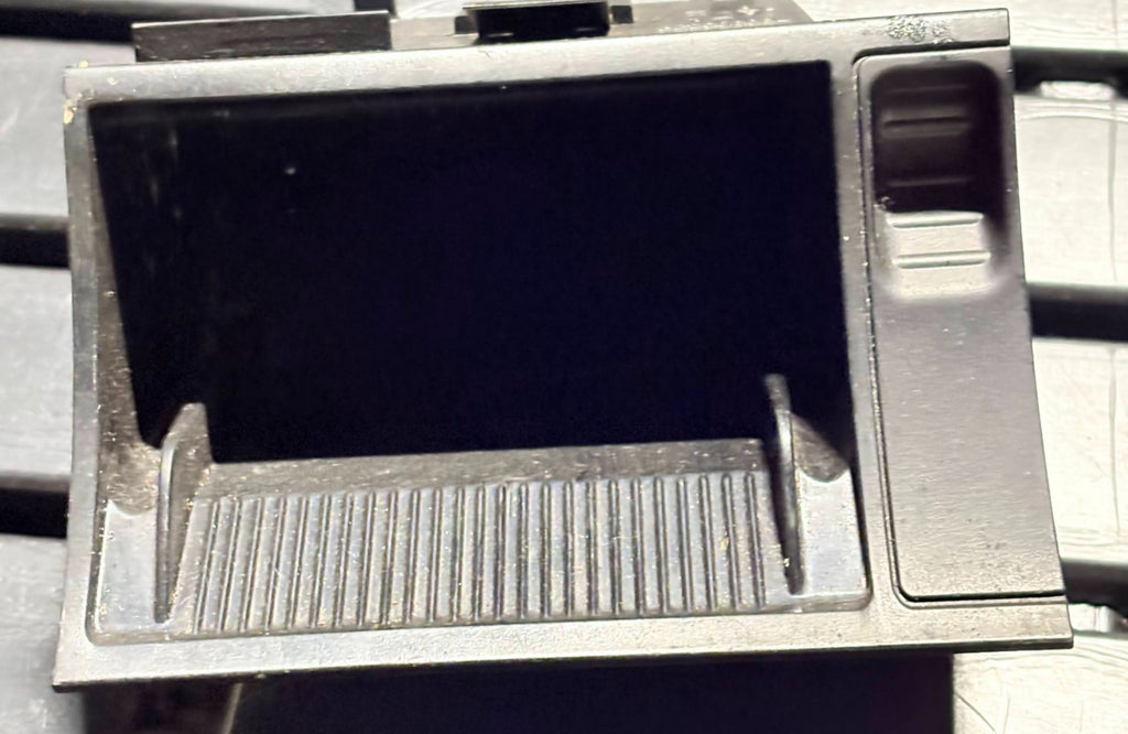 SKODA OCTAVIA MK2 2010 CENTER CONSOLE REAR STORAGE TRAY