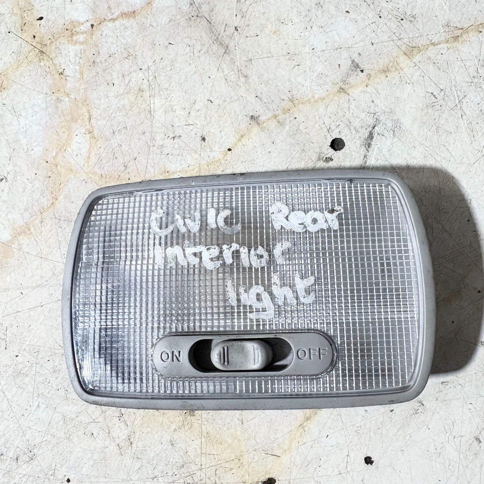 2001-2005 HONDA CIVIC REAR INTERIOR ROOF READING LIGHT