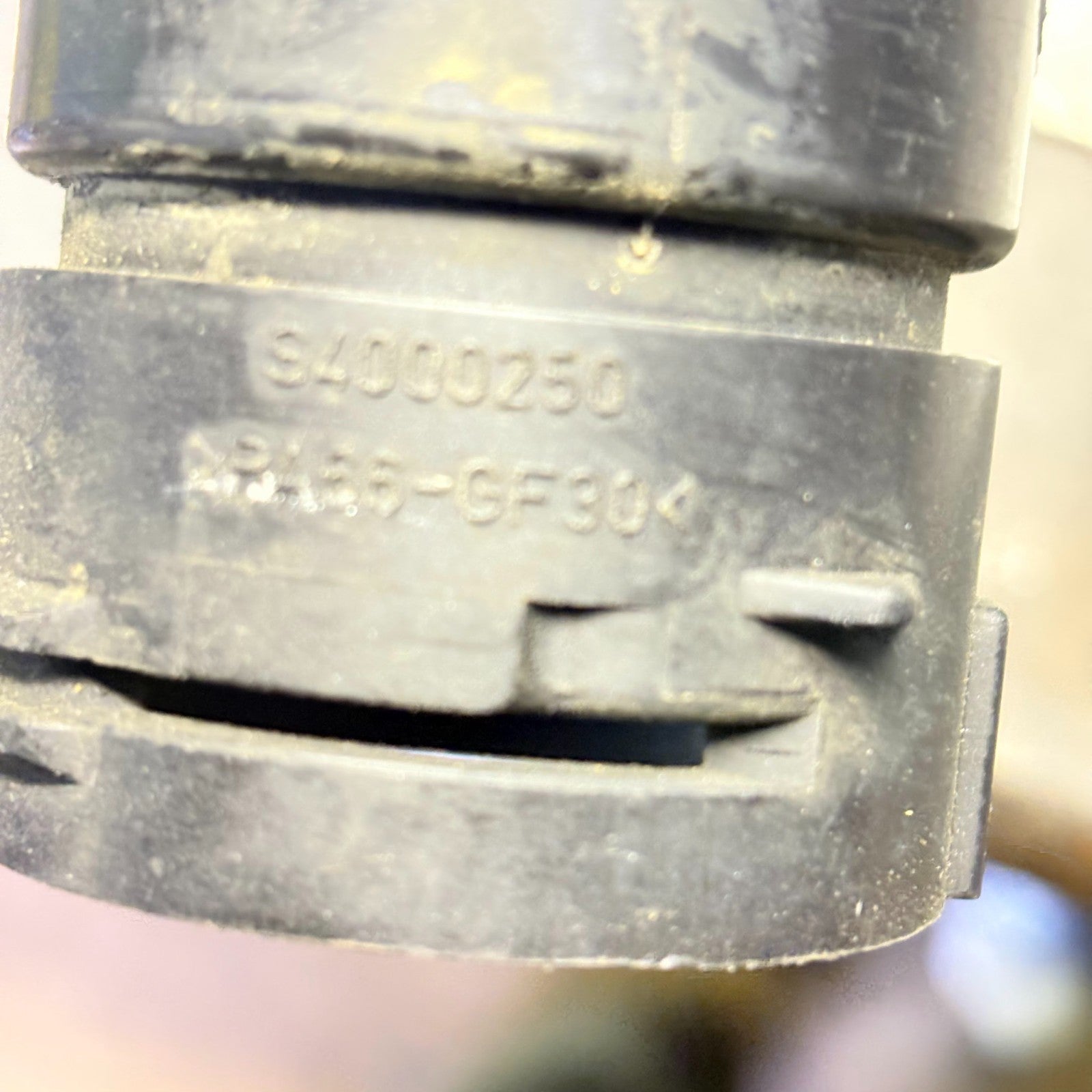 Range Rover 2011 Engine Coolant Pipe Hose S8000163
