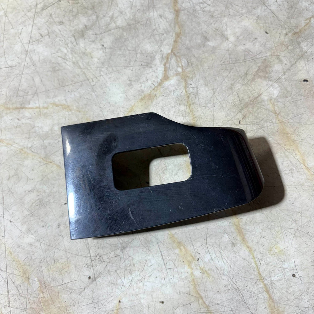 Honda Accord Mk7 Tourer 2004-2008 Rear Right Door Window Switch Trim Bezel