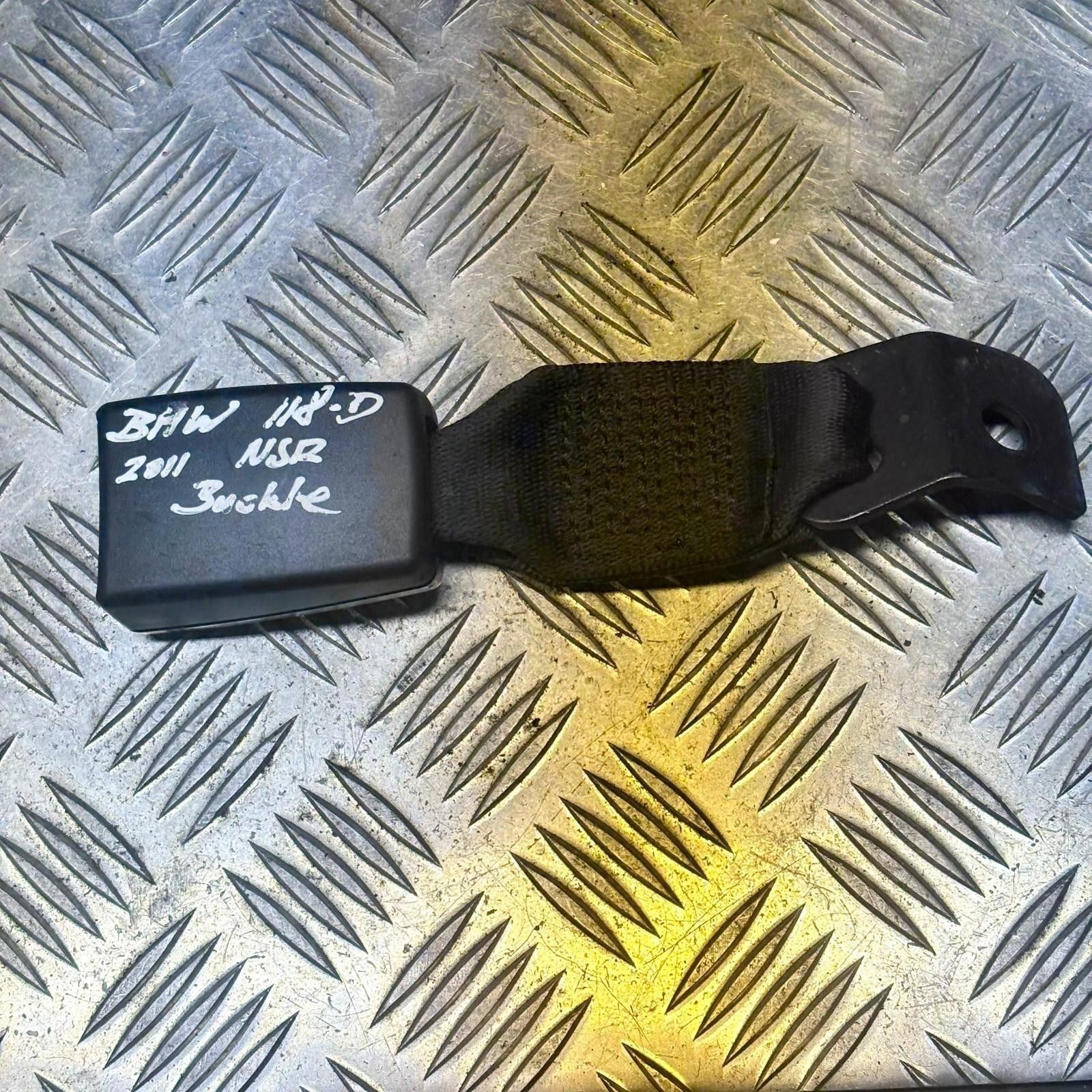 BMW 118 2011 Left Passenger Ns Rear Seat Belt Stalk Buckle 603 8539 00 H