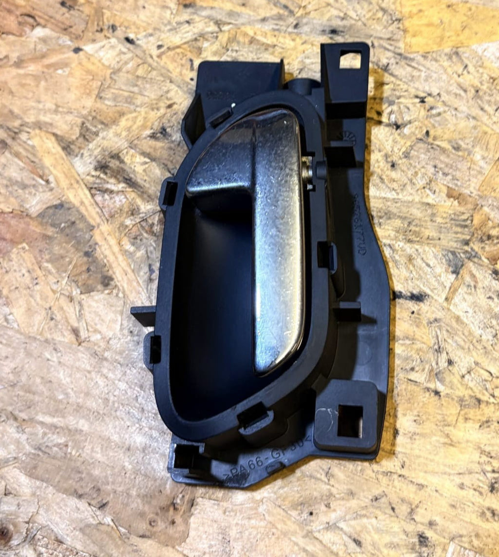 100127386 Driver Front interior Door Handle Interior, for Peugeot 407