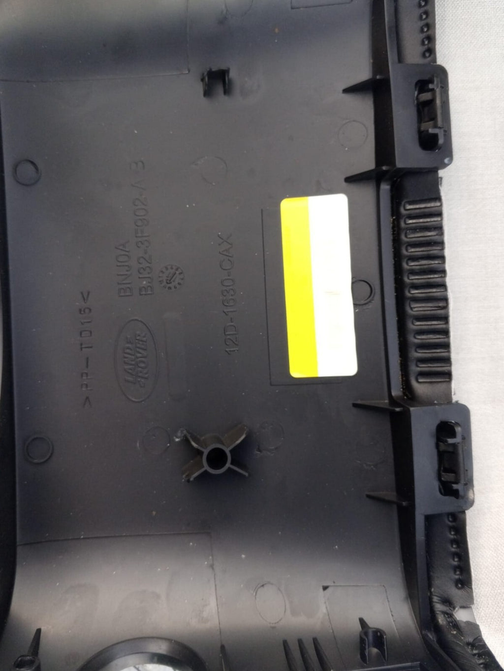 Range Rover Evoque Steering Column Trim Cover BJ323F902 20/2/25 C3F5