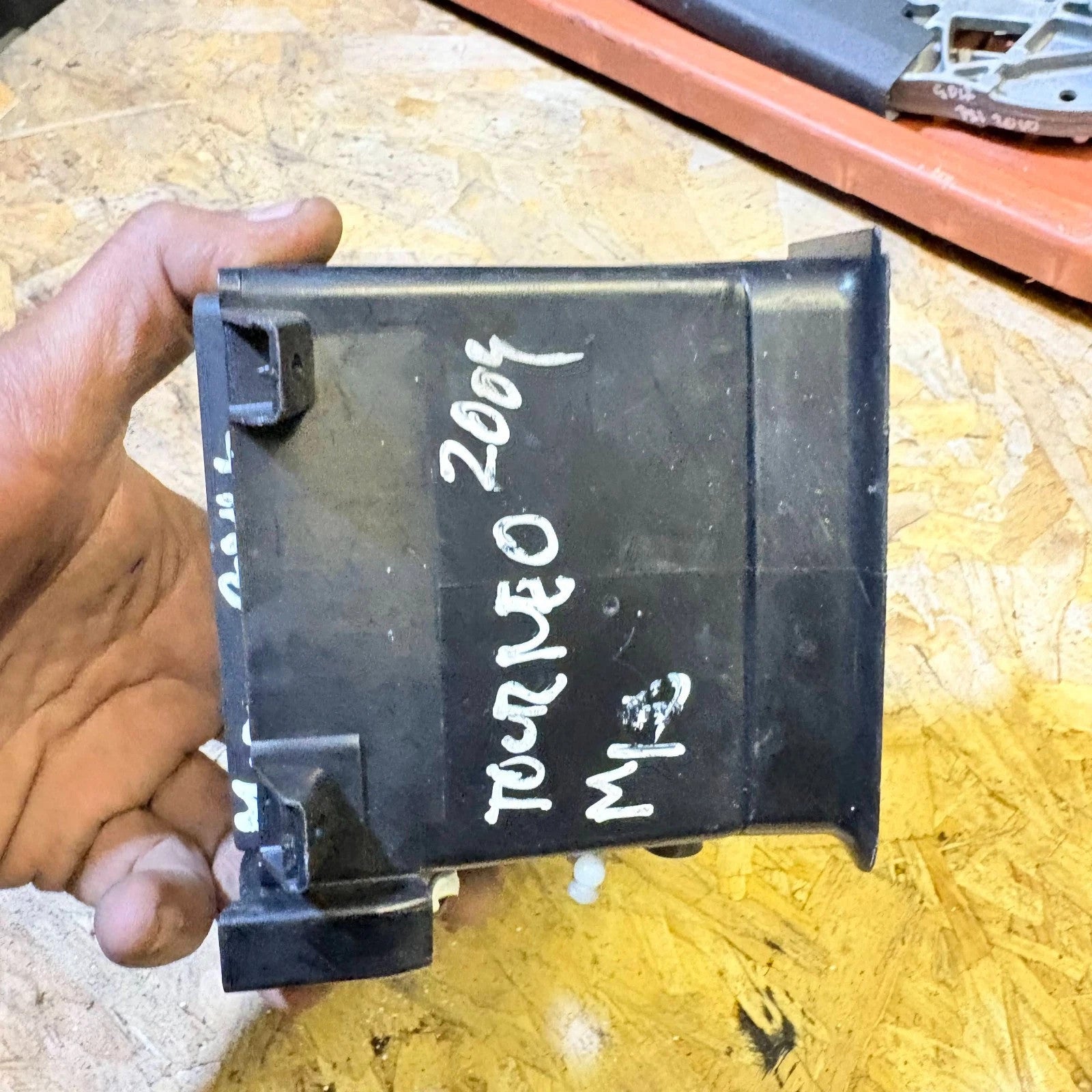 Ford Transit Connect Tourneo Connect Mk1 2002-2012 Centre Dash Vent 2T1H19893AD