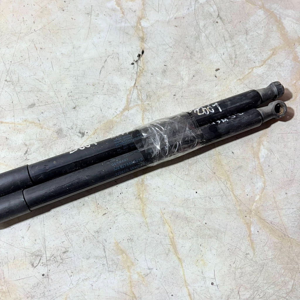 SKODA FABIA 2007-2013 TAILGATE STRUT SHOCK FABIA PAIR 5J6827550