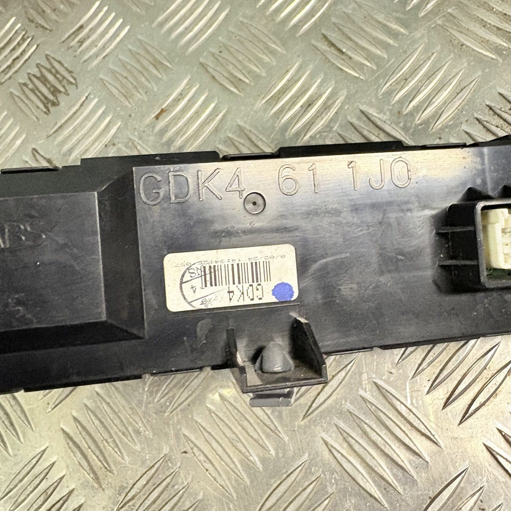 Mazda 6 GH MK2 2.2 Diesel Info Dashboard Display Screen GDK4611J0