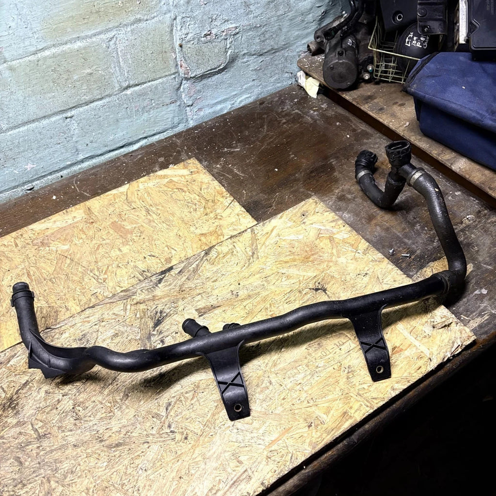 BMW 1 SERIES E87 PETROL WATER COOLANT PIPE HOSES 754823 2007
