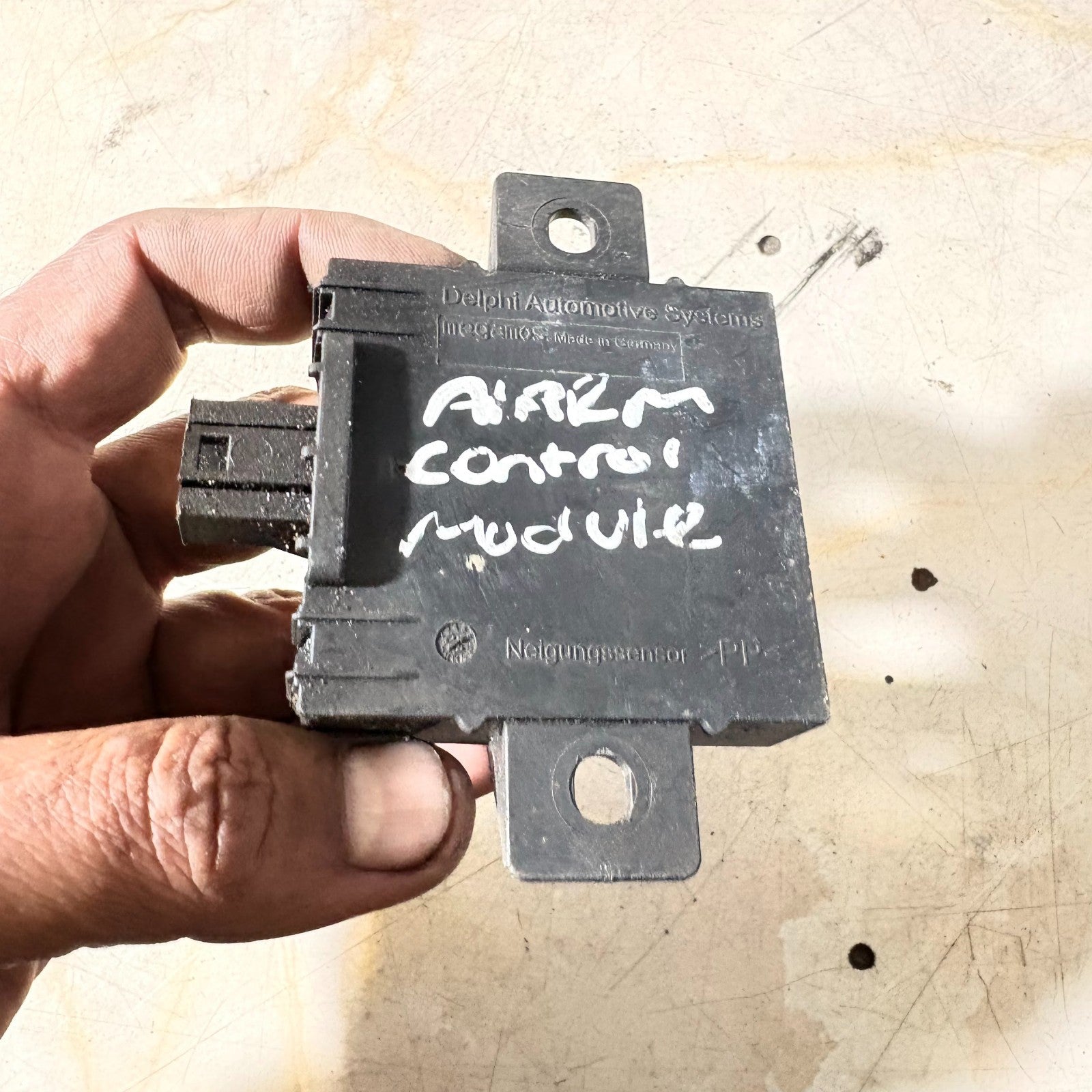 AUDI A3 S3 8P 2003-2012 ALARM CONTROL MODULE ACM