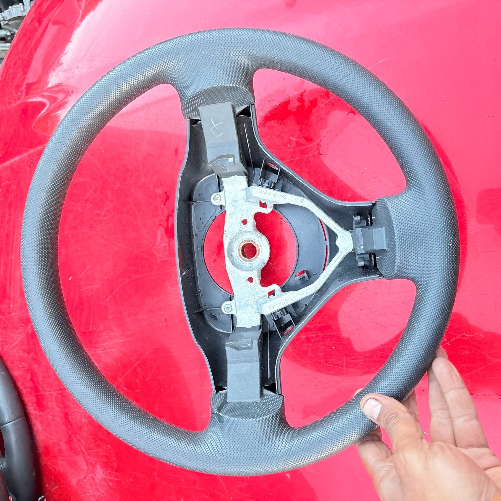 Toyota Aygo Citroen C1 Peugeot 107 Steering Wheel GS120-01840 2005-2014