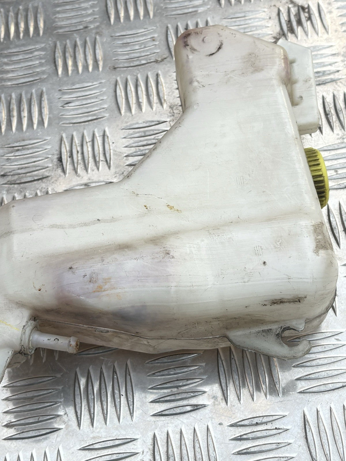 Nissan Primera P12 Coolant Expansion Tank Overflow Bottle 21710BM410 2002-2007