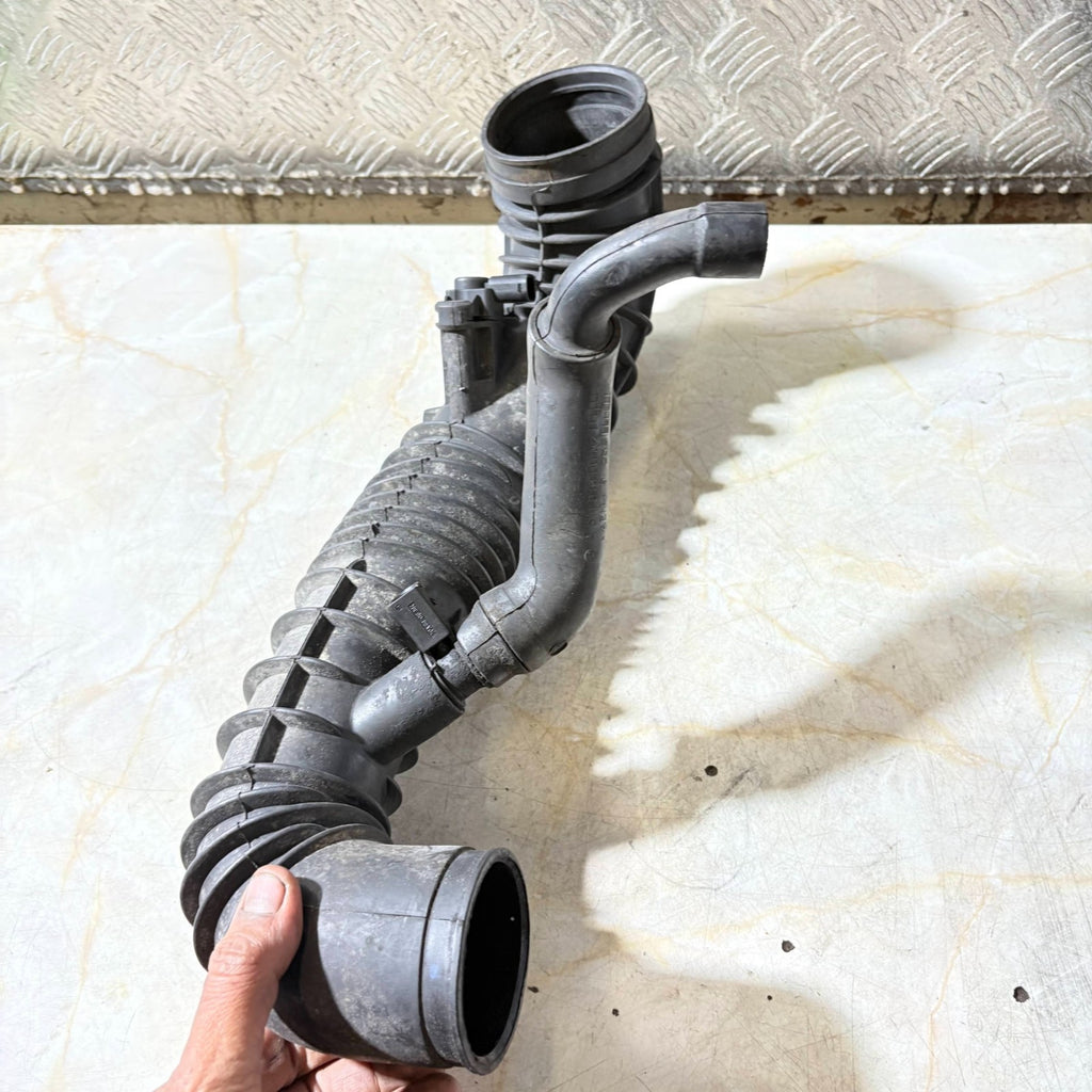 Mercedes-Benz Vito 3 2014-2019 W447 Air Intake Hose A6395281182