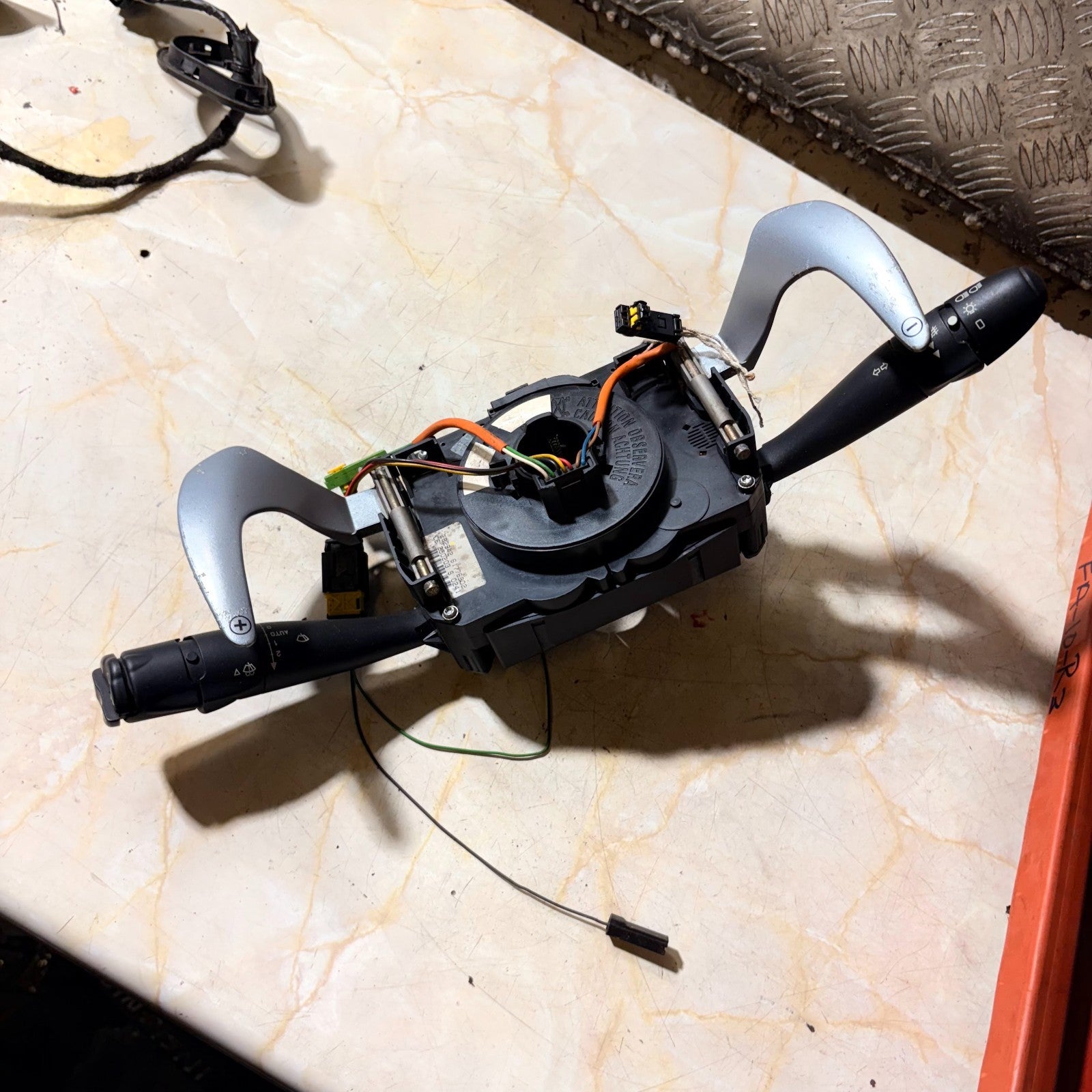 2004 CITROEN C3 Comms Unit and Stalks
