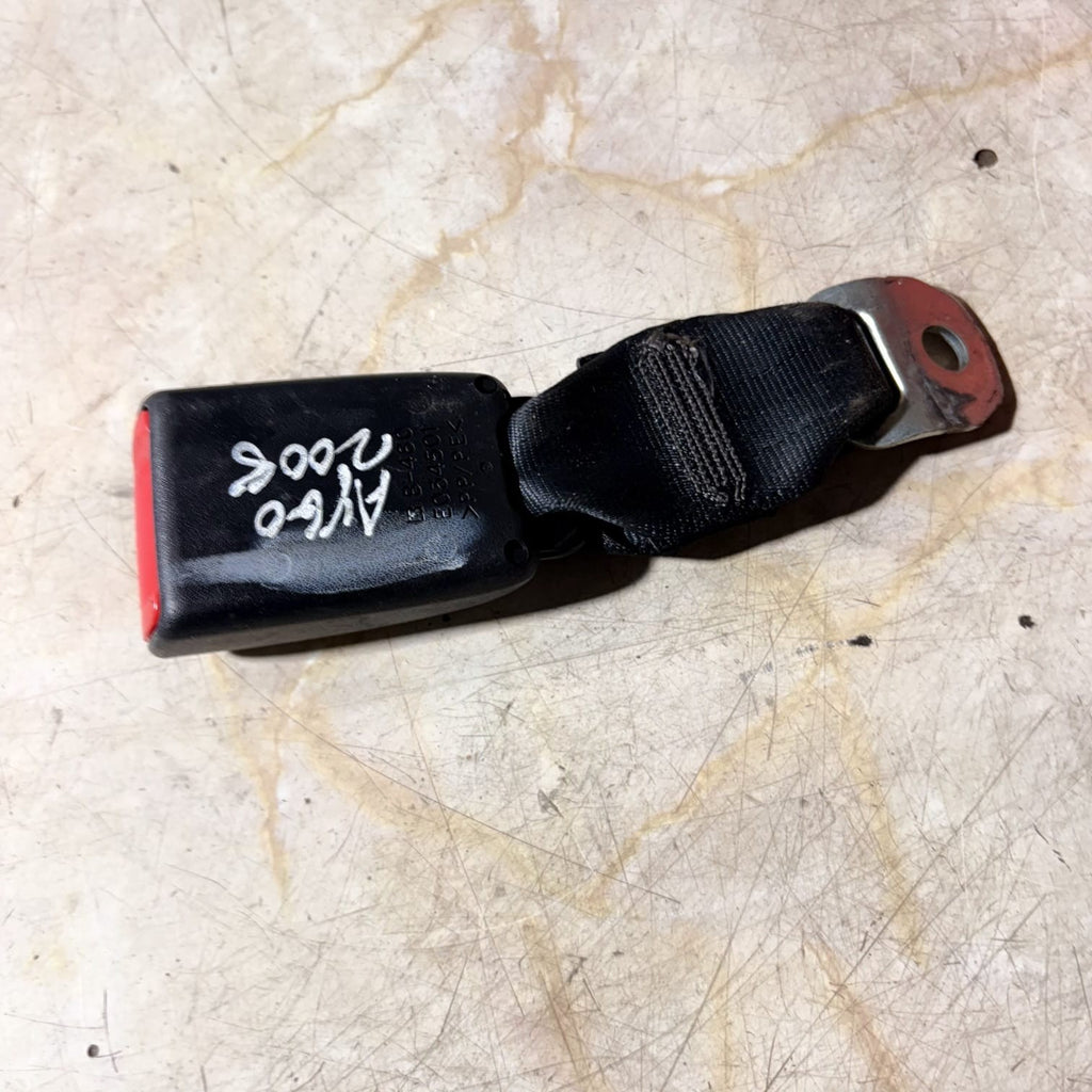 Toyota Aygo Mk1 2005-2014 RHD Rear Seat Belt Buckle Stalk Driver Side E034501
