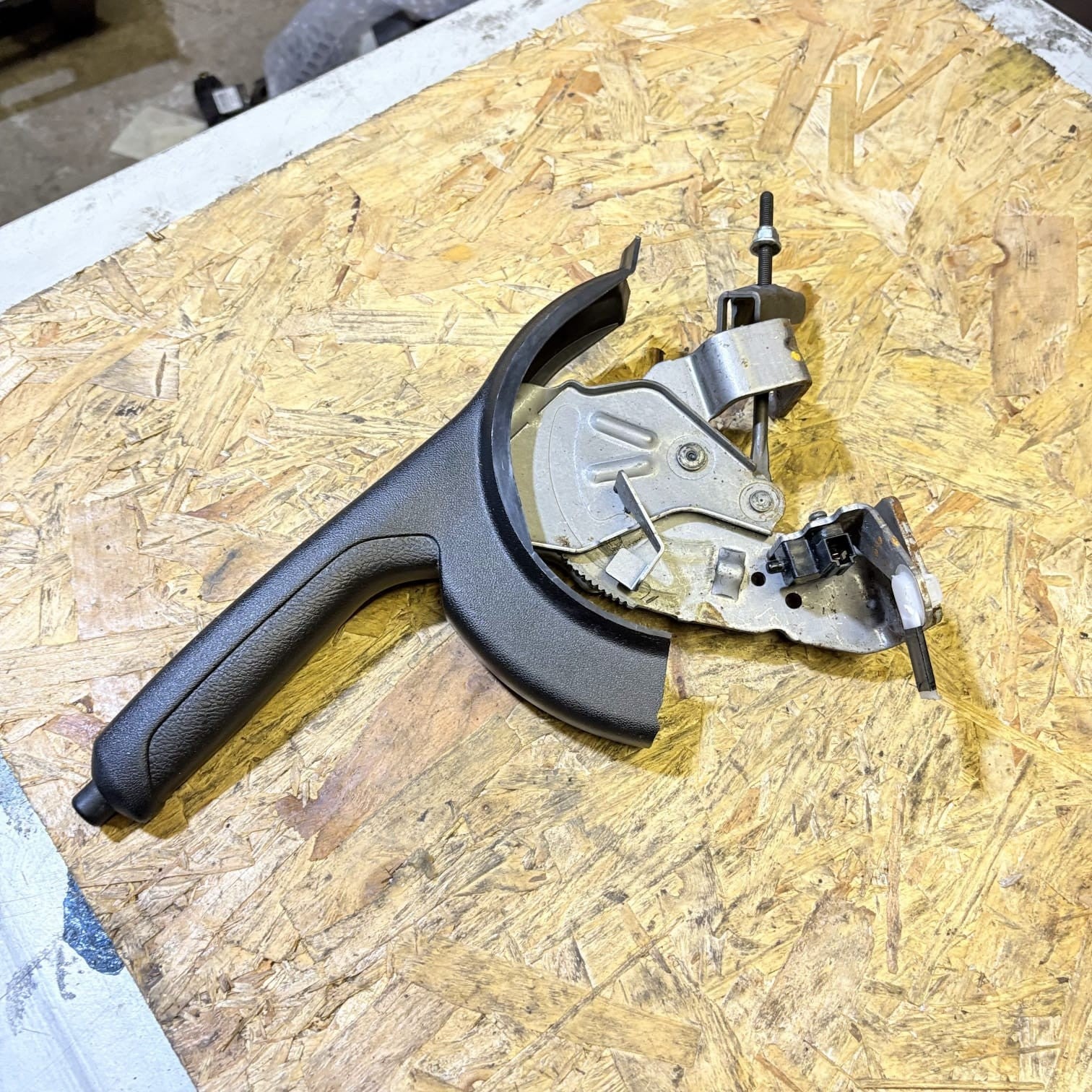 Toyota Aygo 2016-2022 AB40 HANDBRAKE