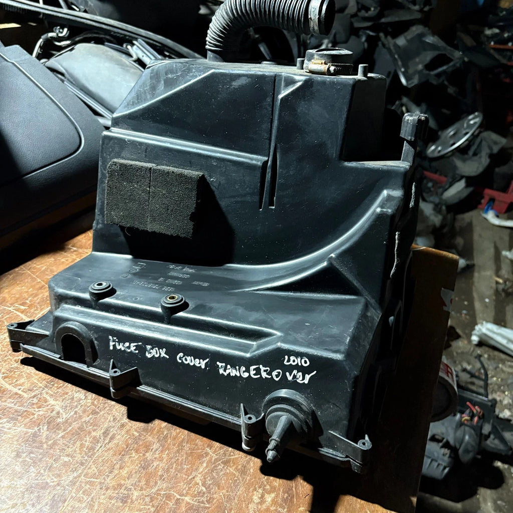 Range Rover L322 2010-2012 ECU Housing Engine Computer Fuse Box Case 7516708-01