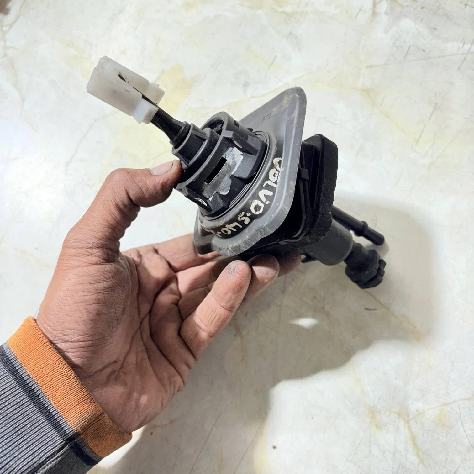 Ford Clutch Master Cylinder 1838946 2005