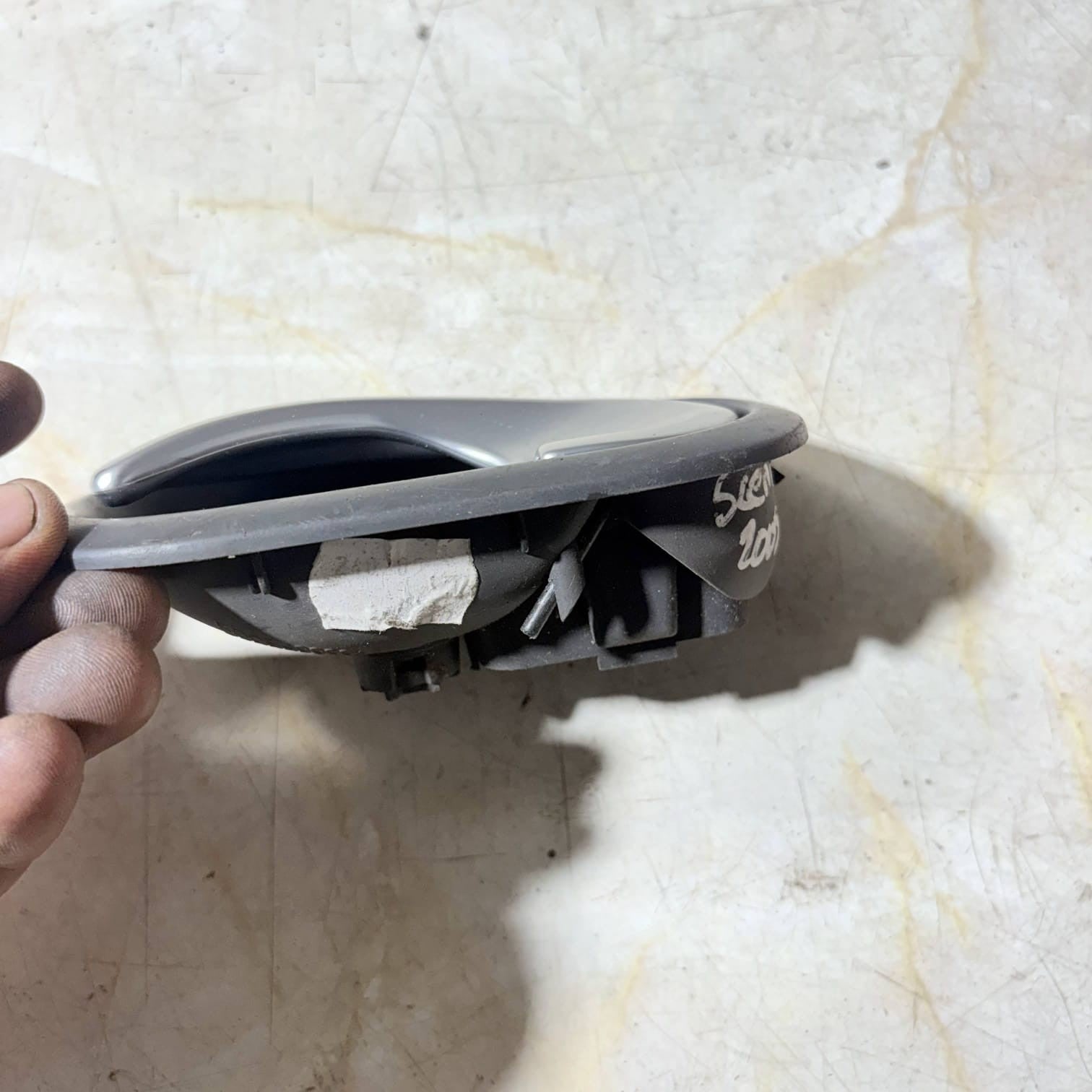 RENAULT SCENIC MK2 2003-2009 FRONT LEFT PASSENGER INNER DOOR HANDLE PULL TRIM