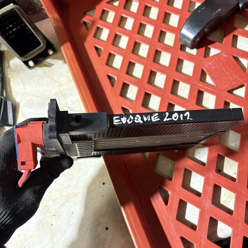 RANGE ROVER EVOQUE 2012 DIESEL AUXILIARY WATER HEATER Z5890002