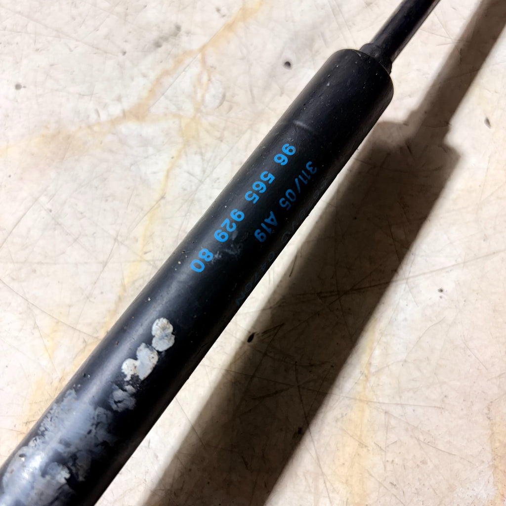 Peugeot 407 Saloon Rear Boot Lid Gas Strut Support 9656592980 8731K4 04-10
