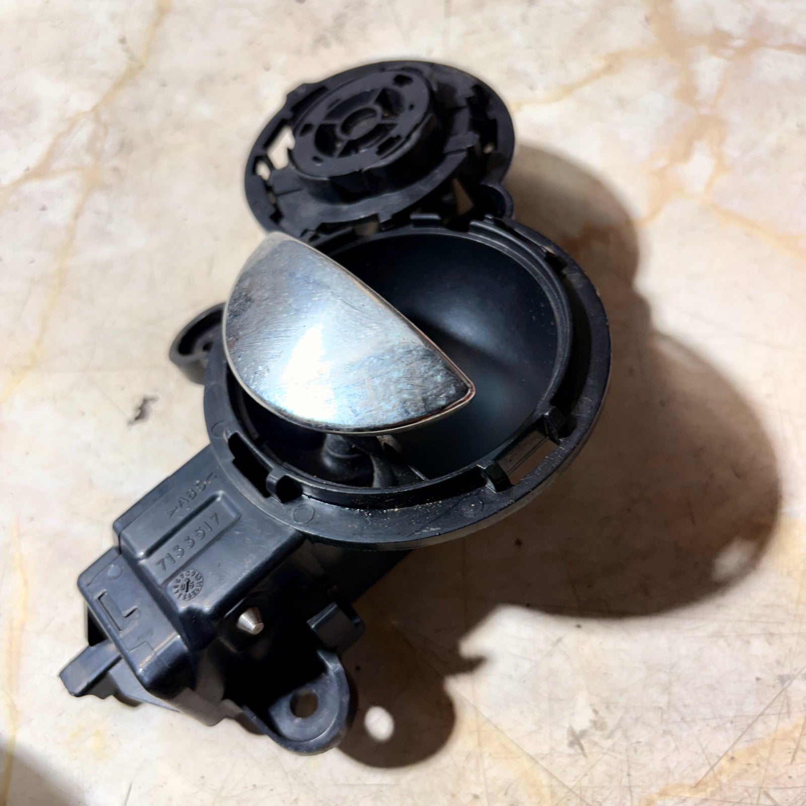 MINI ONE COOPER R50 04-2008 DOOR HANDLE-INTERIOR FRONT PASSENGER LEFT SIDE