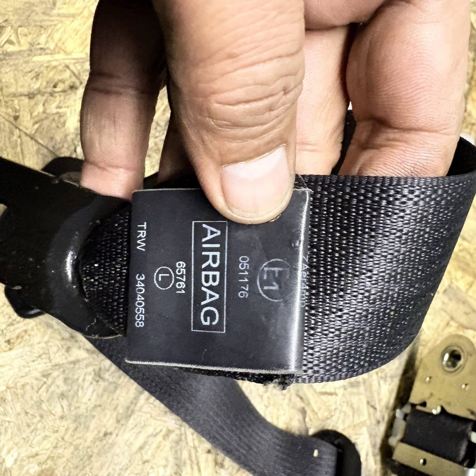 Vauxhall Meriva B MK2 2010-2017 Front Left Seat Belt 13305707 34040558