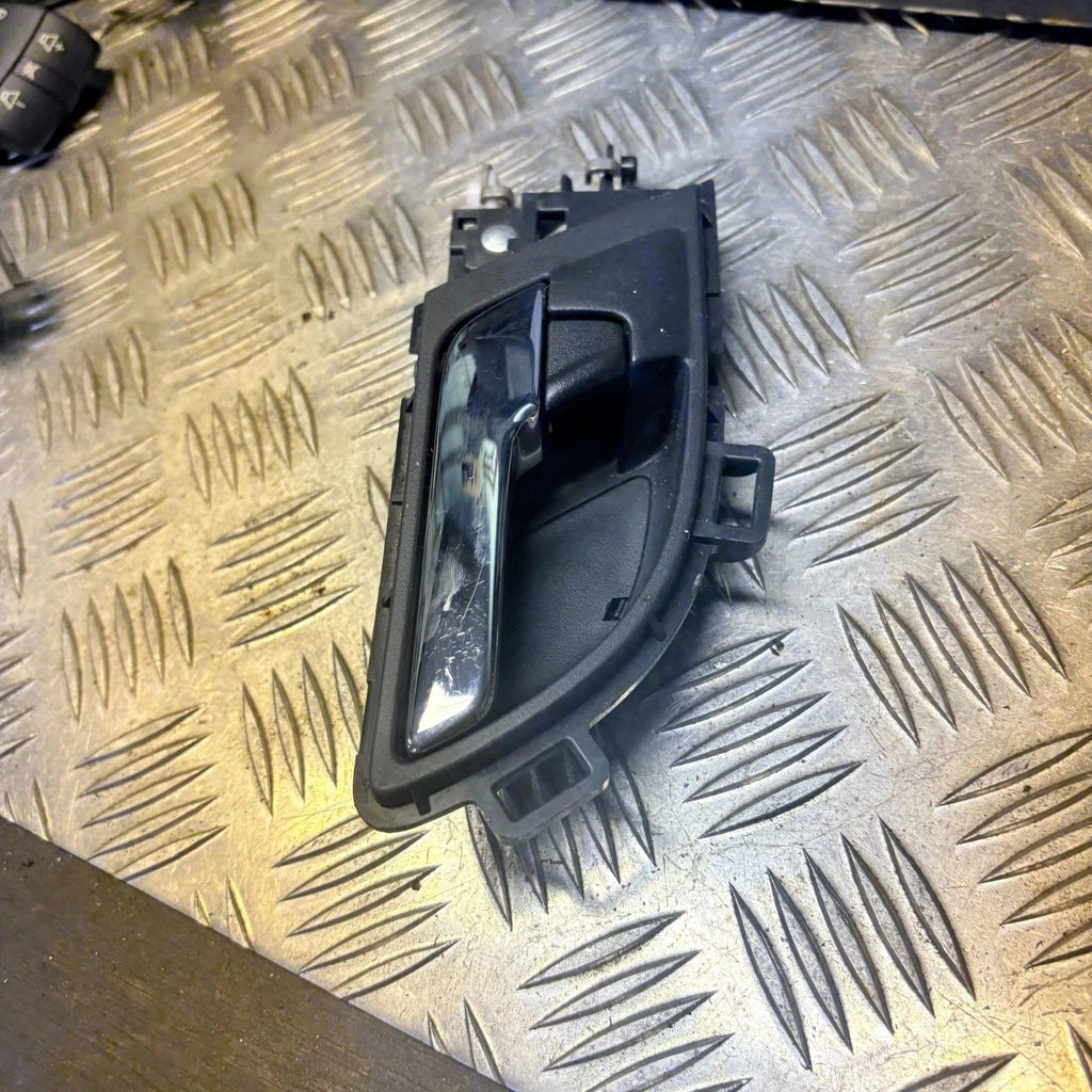 HONDA CRV 2007 FRONT LEFT PASSENGER SIDE INTERIOR DOOR HANDLE 4371-IXXX