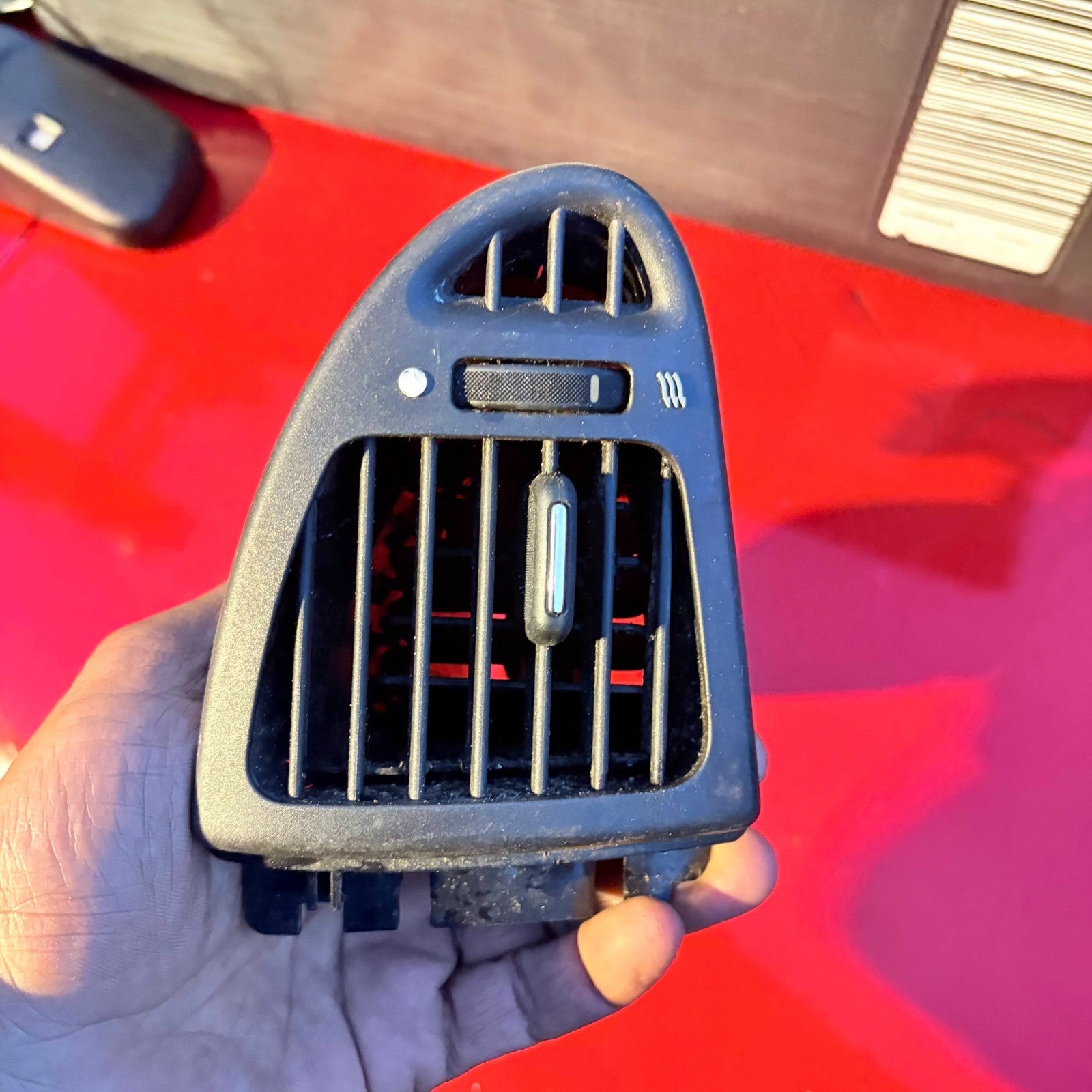 JAGUAR X-TYPE 2005 FRONT LEFT PASSENGER SIDE AIR VENT TRIM 9X43-6725-BA
