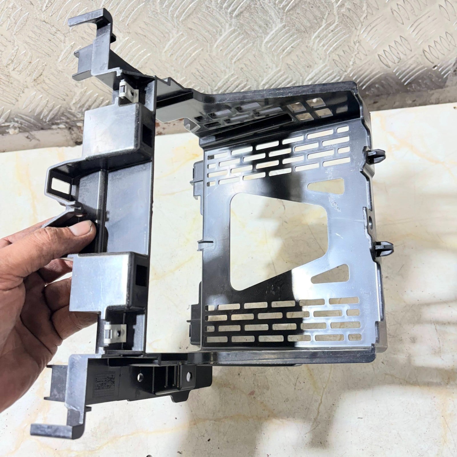 VW Crafter 2006-2017/Sprinter W906 2006-2018 Radio Mount Frame A9066891931